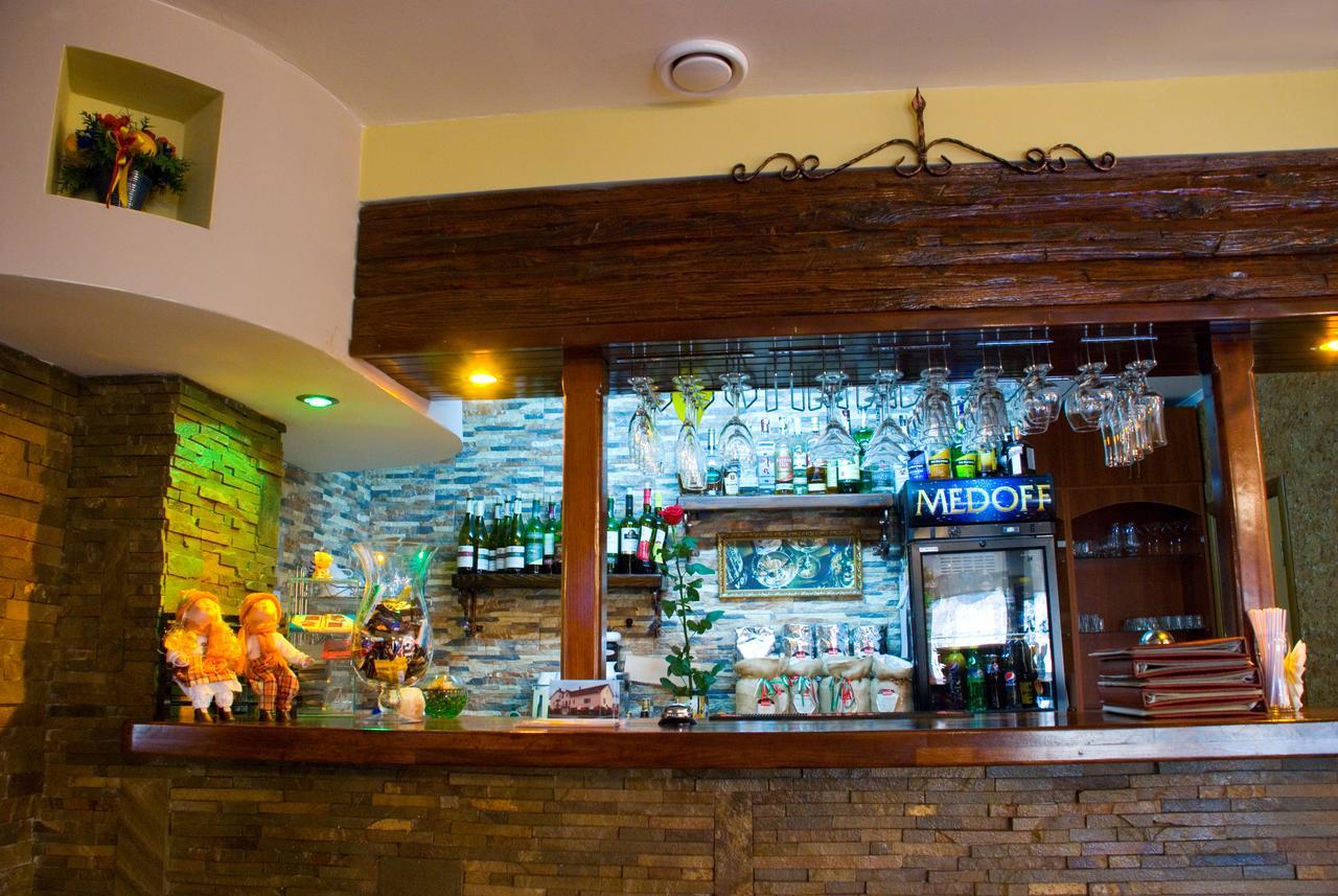 Citadella Hotel Skadovsʼk Екстериор снимка