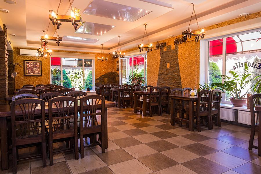 Citadella Hotel Skadovsʼk Екстериор снимка